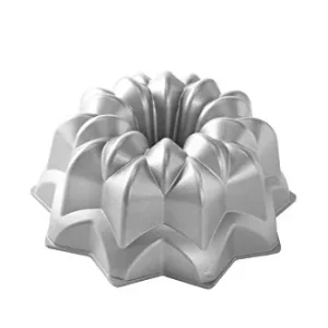 Molde Nordicware Star Bundt Pan Plata